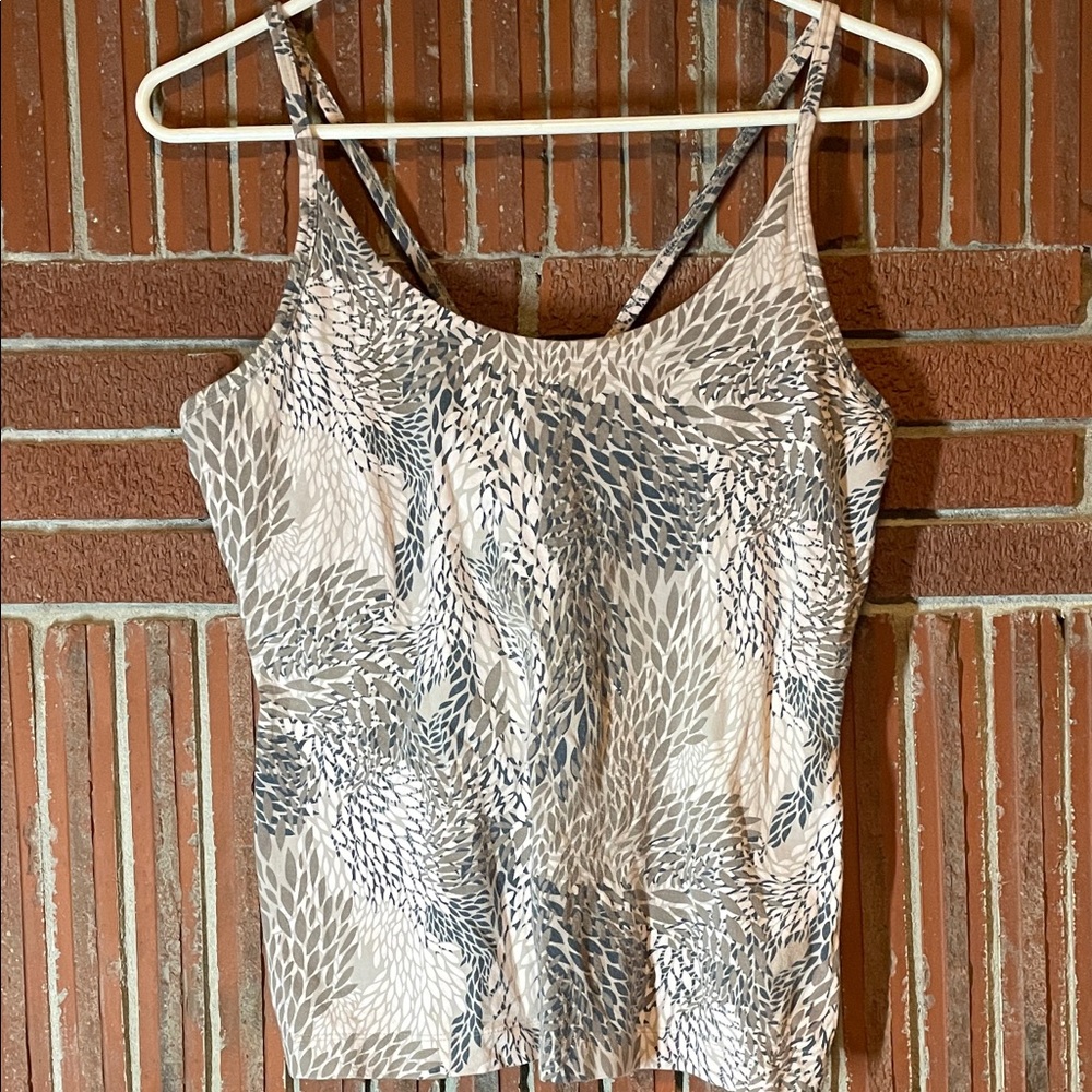 Patagonia women’s tank top size large